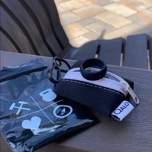 Men’s silicone ring.